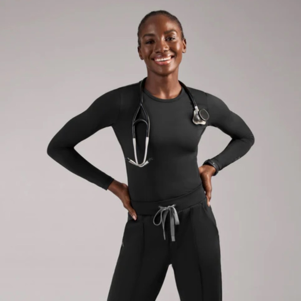 Figs | Women’s Black Technical Longsleeve Underscrub